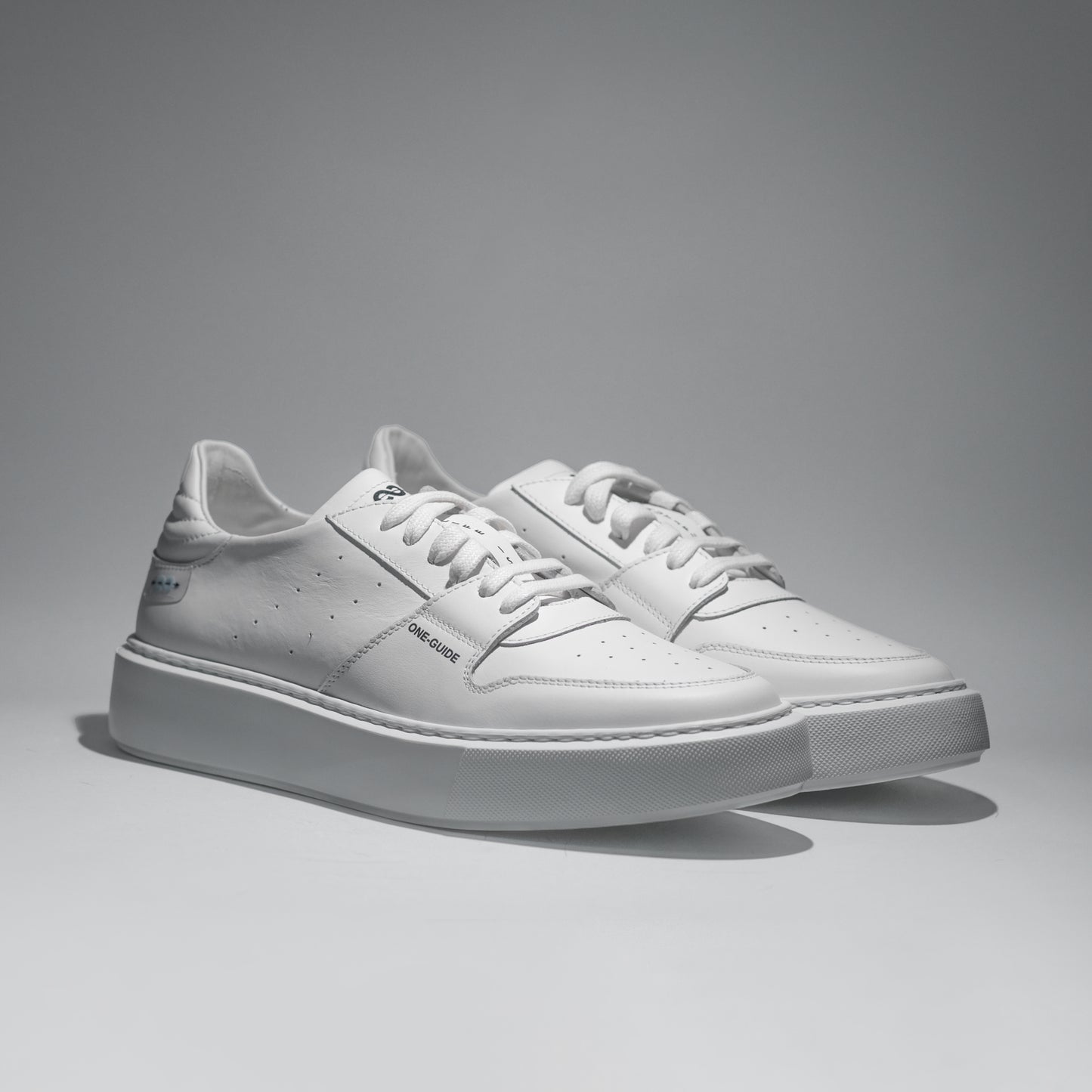 Sneakers ONE-GUIDE ICE white