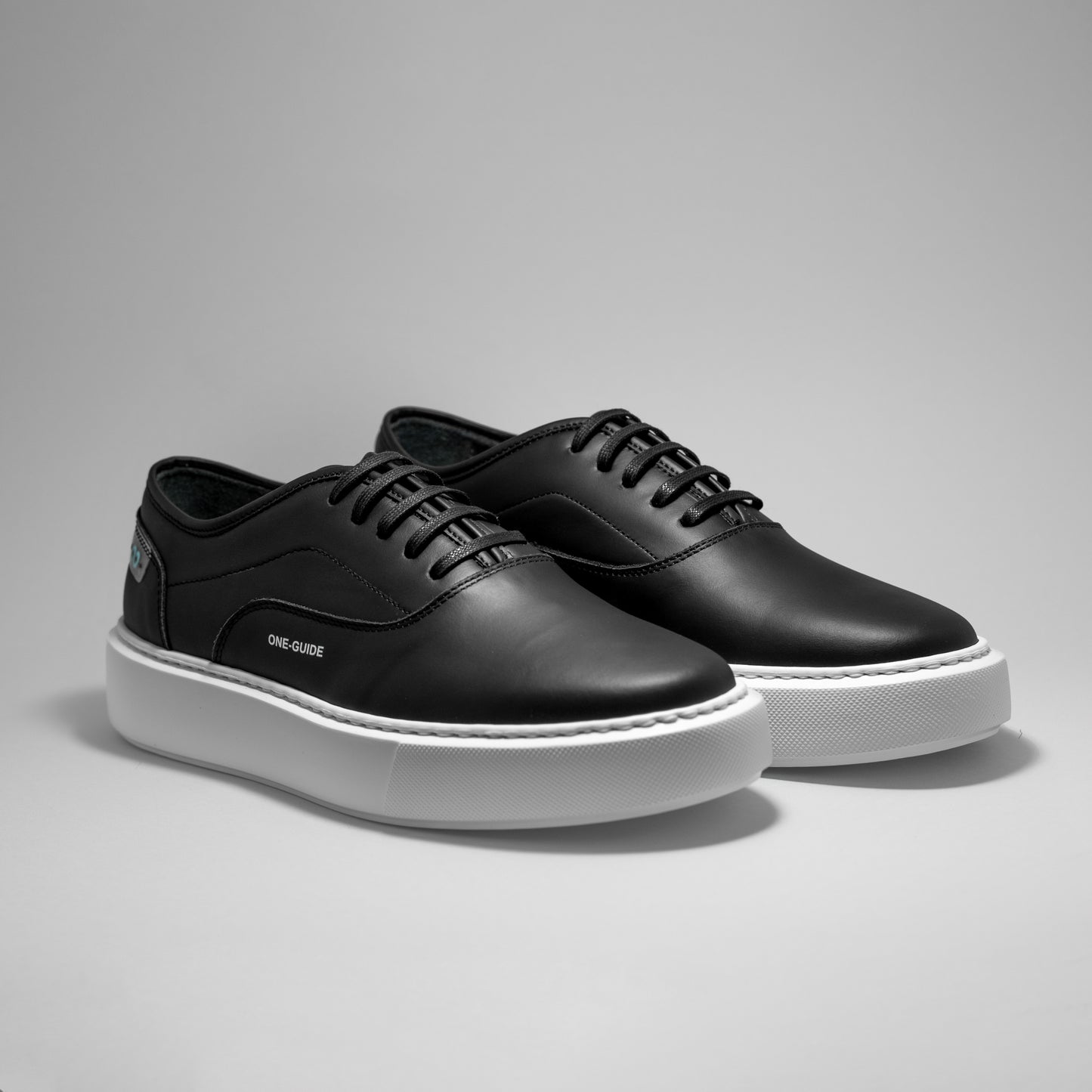 Sneakers ONE-GUIDE MAYA black