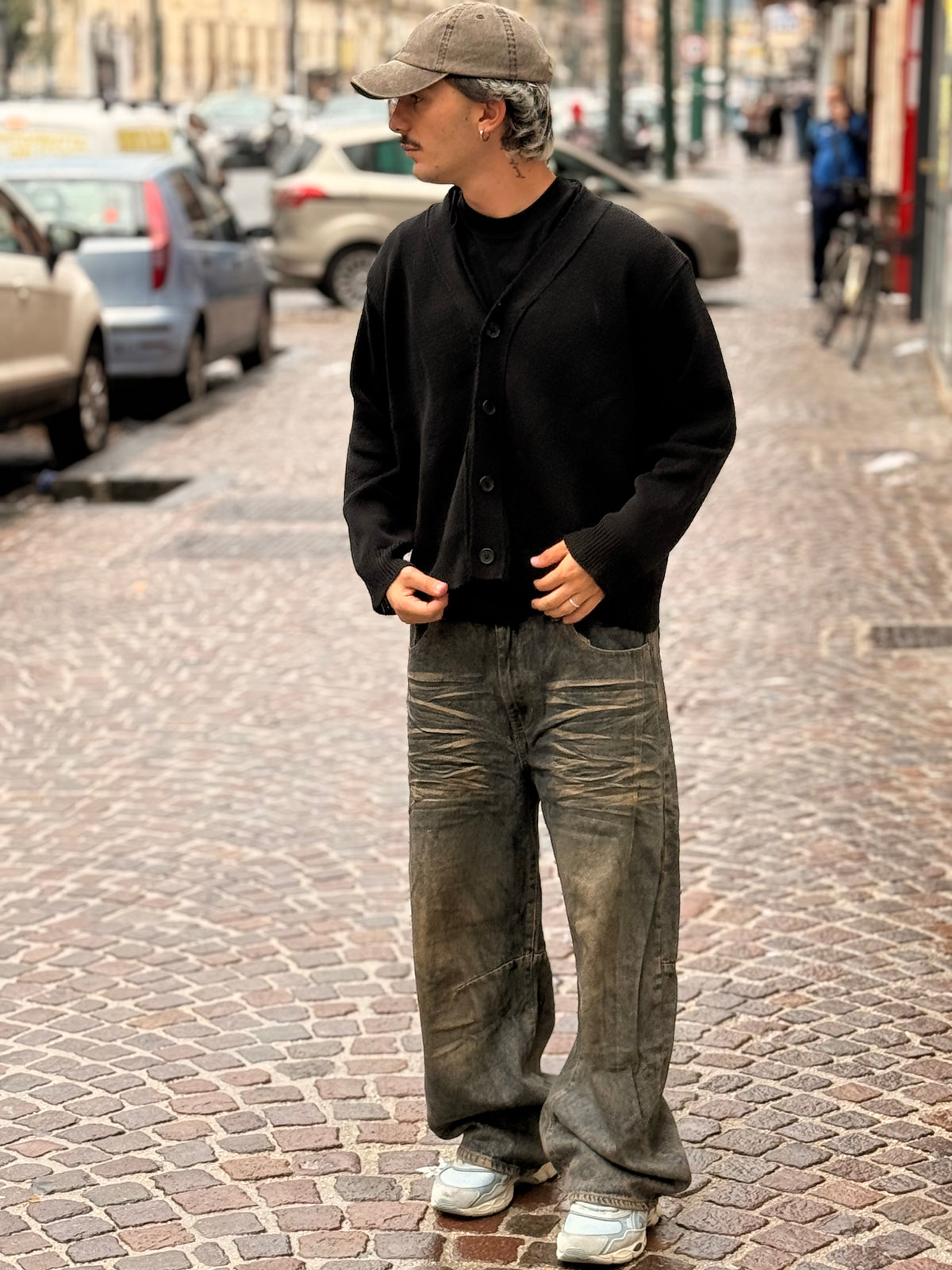Cardigan Botton One-Guide