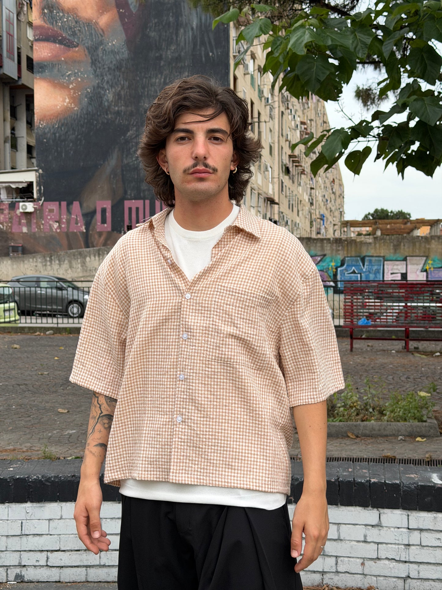 Camicia con tasca a quadrettini